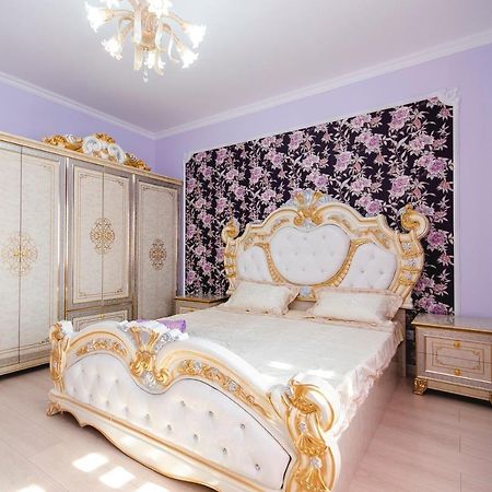 Razmestim В Жк Шахристан На 15 Этаже อัลมาตี ภายนอก รูปภาพ